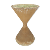 Design diabolo planter Anton Bee assisted by Willy Guhl, 1960