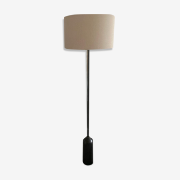 Gubi Lamp gravity floor lamp by Space Copenhagen