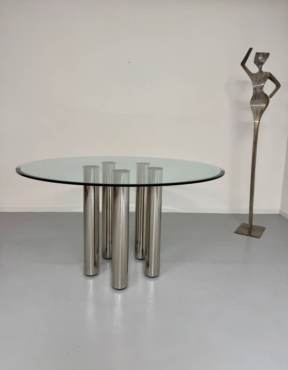 Table repas ronde verre et métal design italien des années 80 vintage