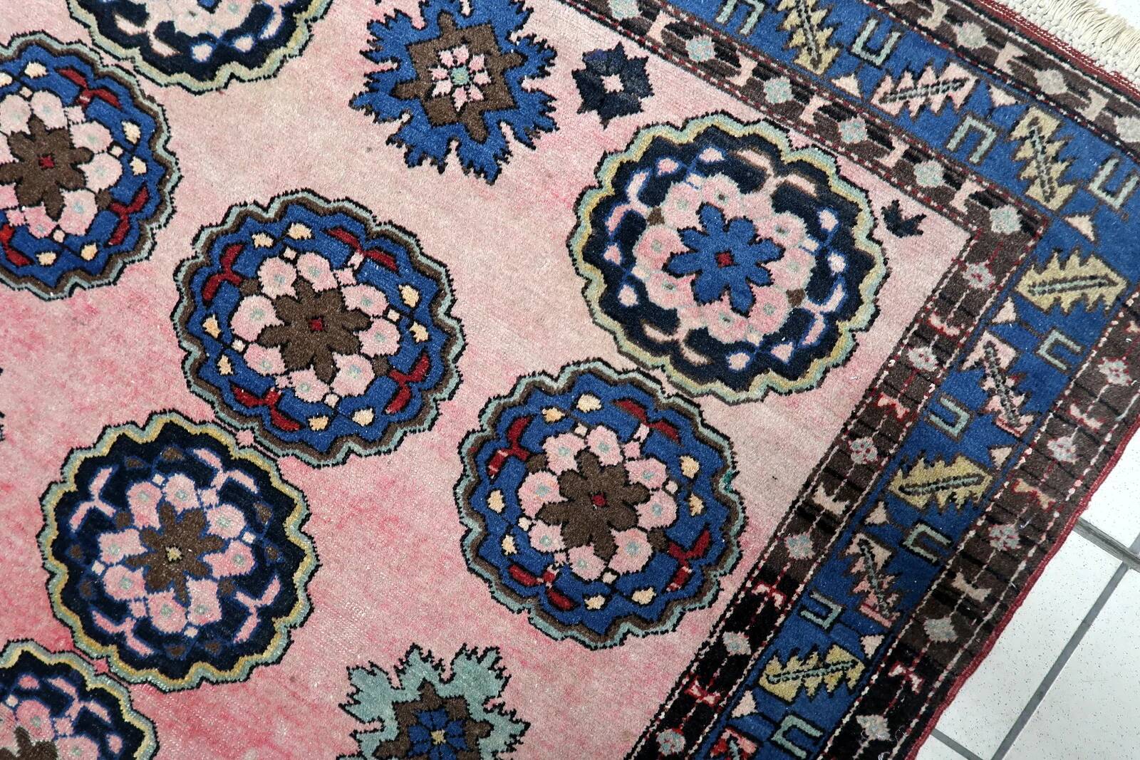 Handmade vintage Persian Malayer rug 115cm x 188cm, 1950s