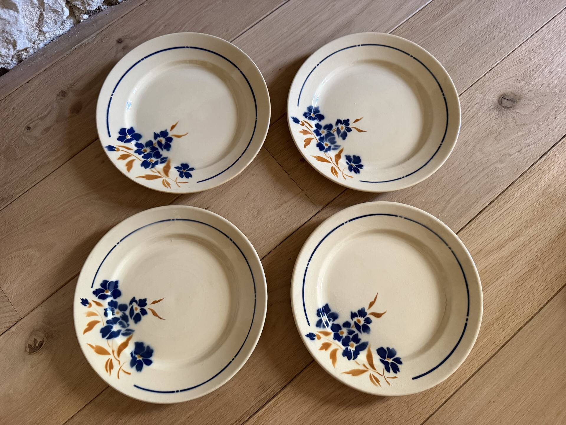 Flat plates Badonviller model Tunis