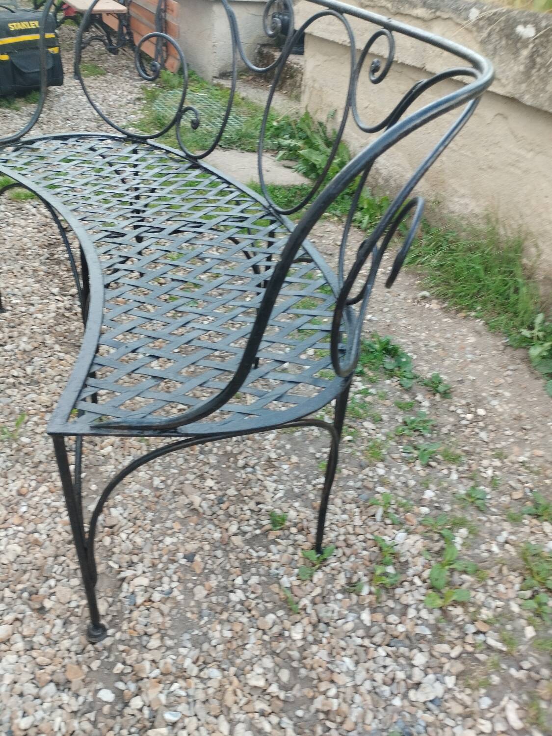 Banc de jardin en fer ancien