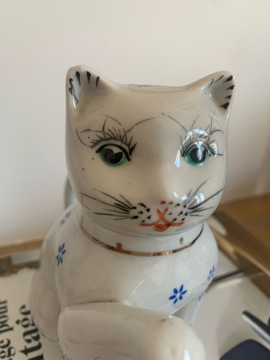 Milk jug or small tea vintage cat