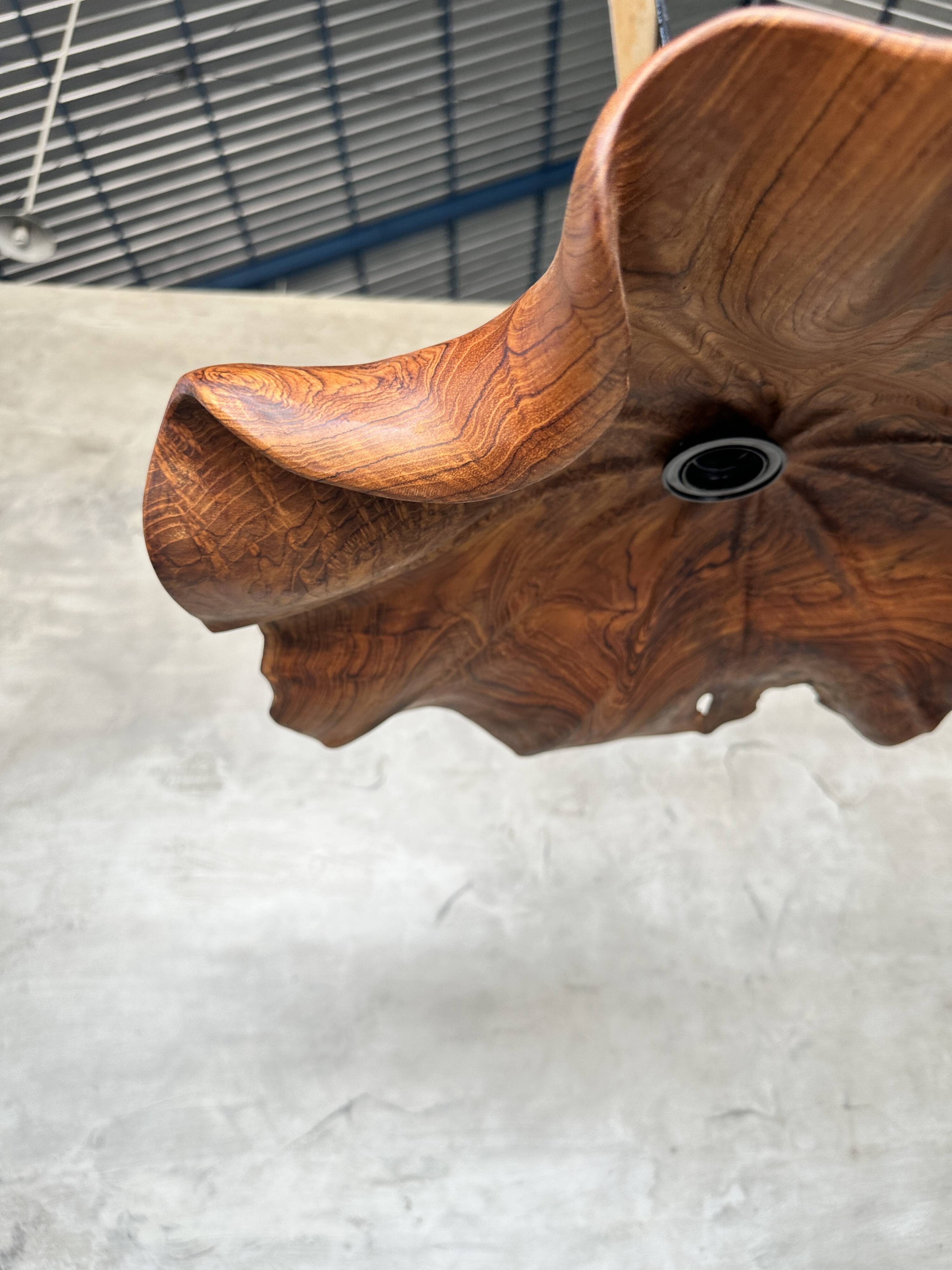 Large pendant light in corrugated teak leaf (Large D:60 H:20)