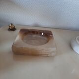 Empty marble pocket