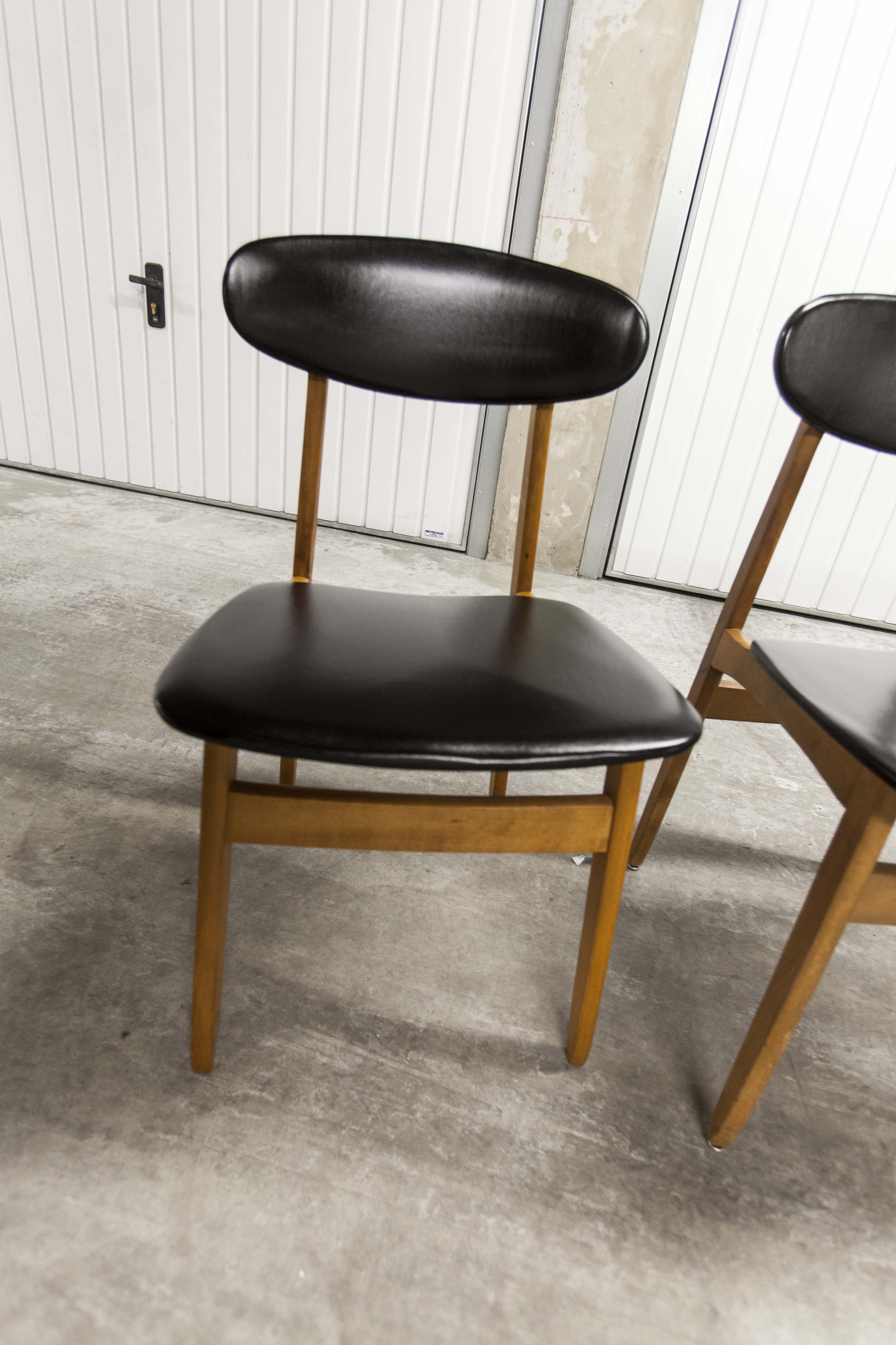 Set of 6 chairs Scandinavian oval back