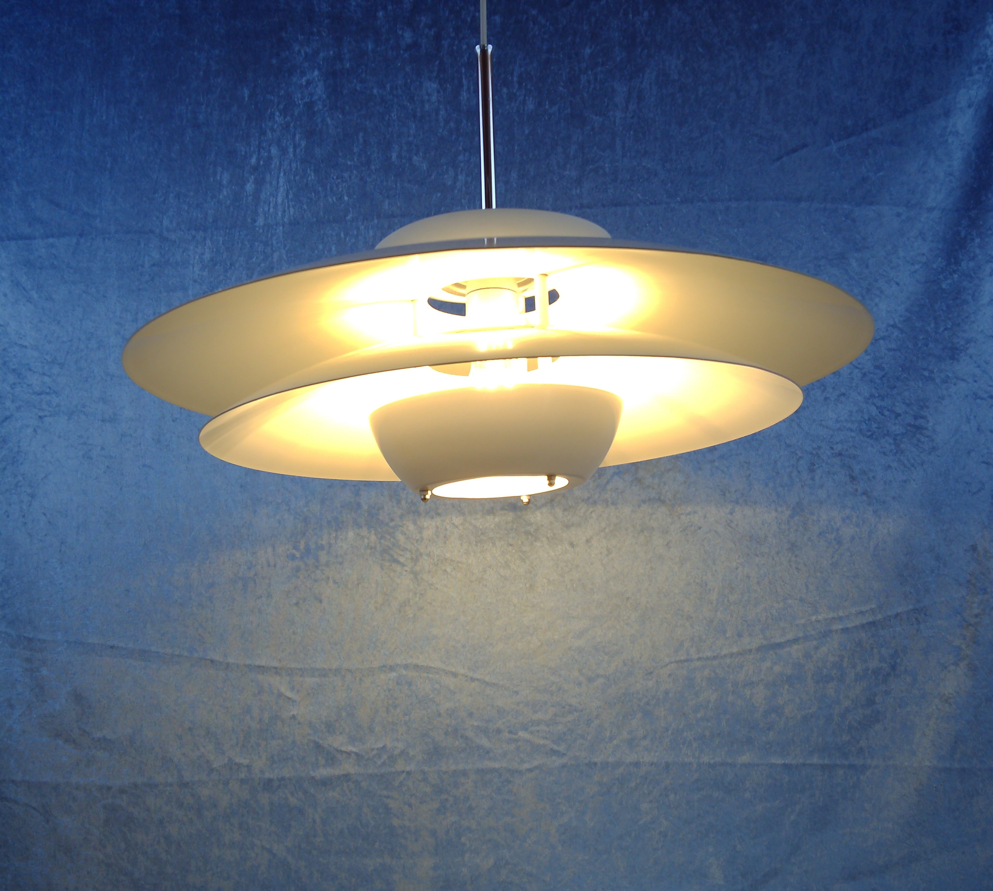 Vintage pendant Typ 3952 for Elidus AB. 1970's.