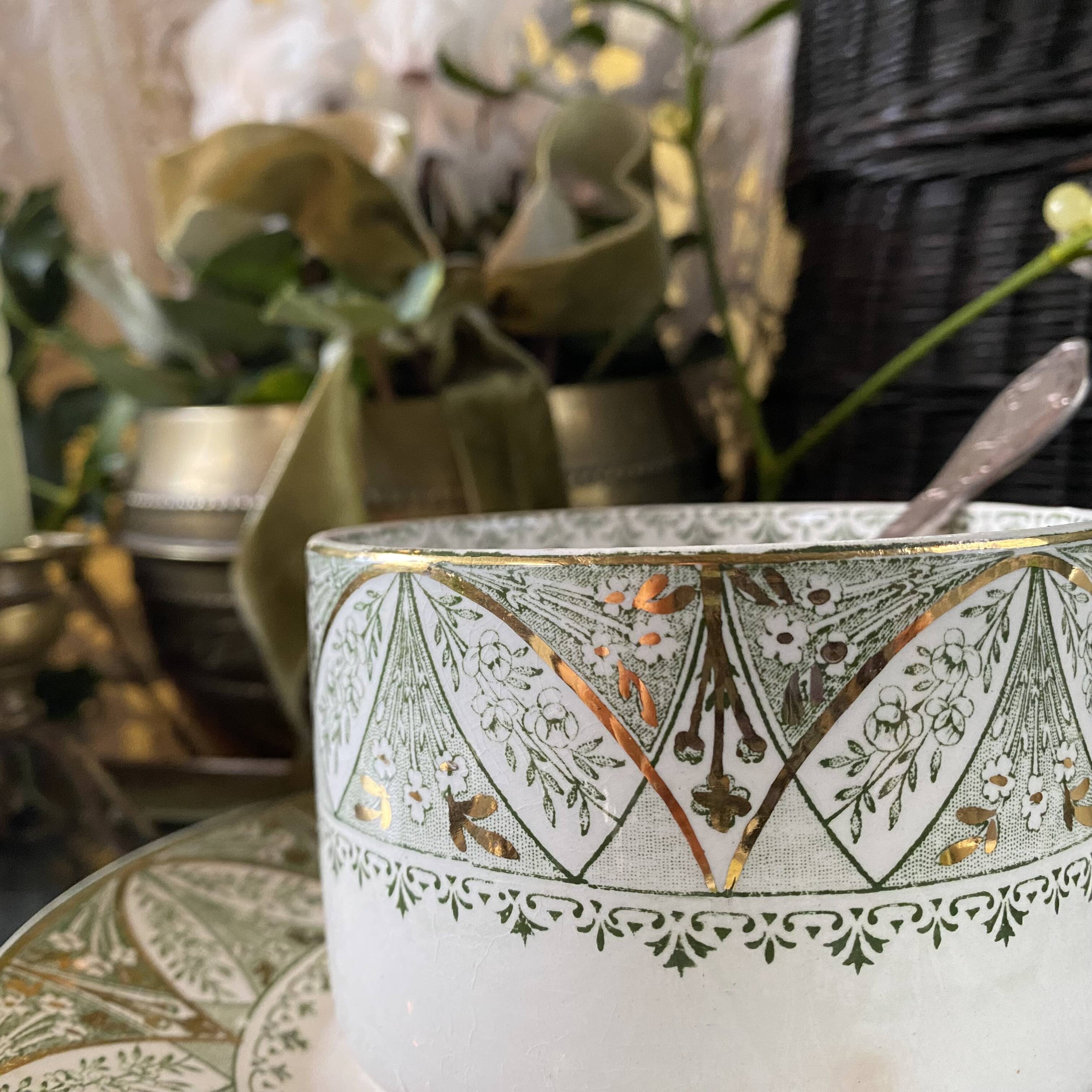 Large cup and saucer in Creil and Montereau ironstone.