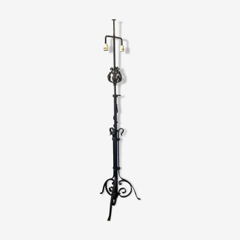 Old wrought iron floor lamp double lighting with adjustable height snake and vegetable pattern