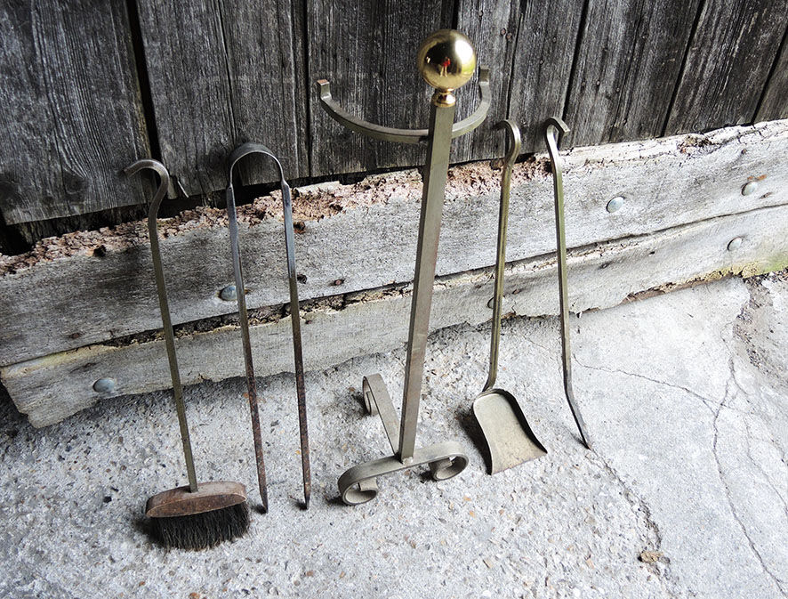 Former Steel and Brass Fireplace Servant: 4 Tools