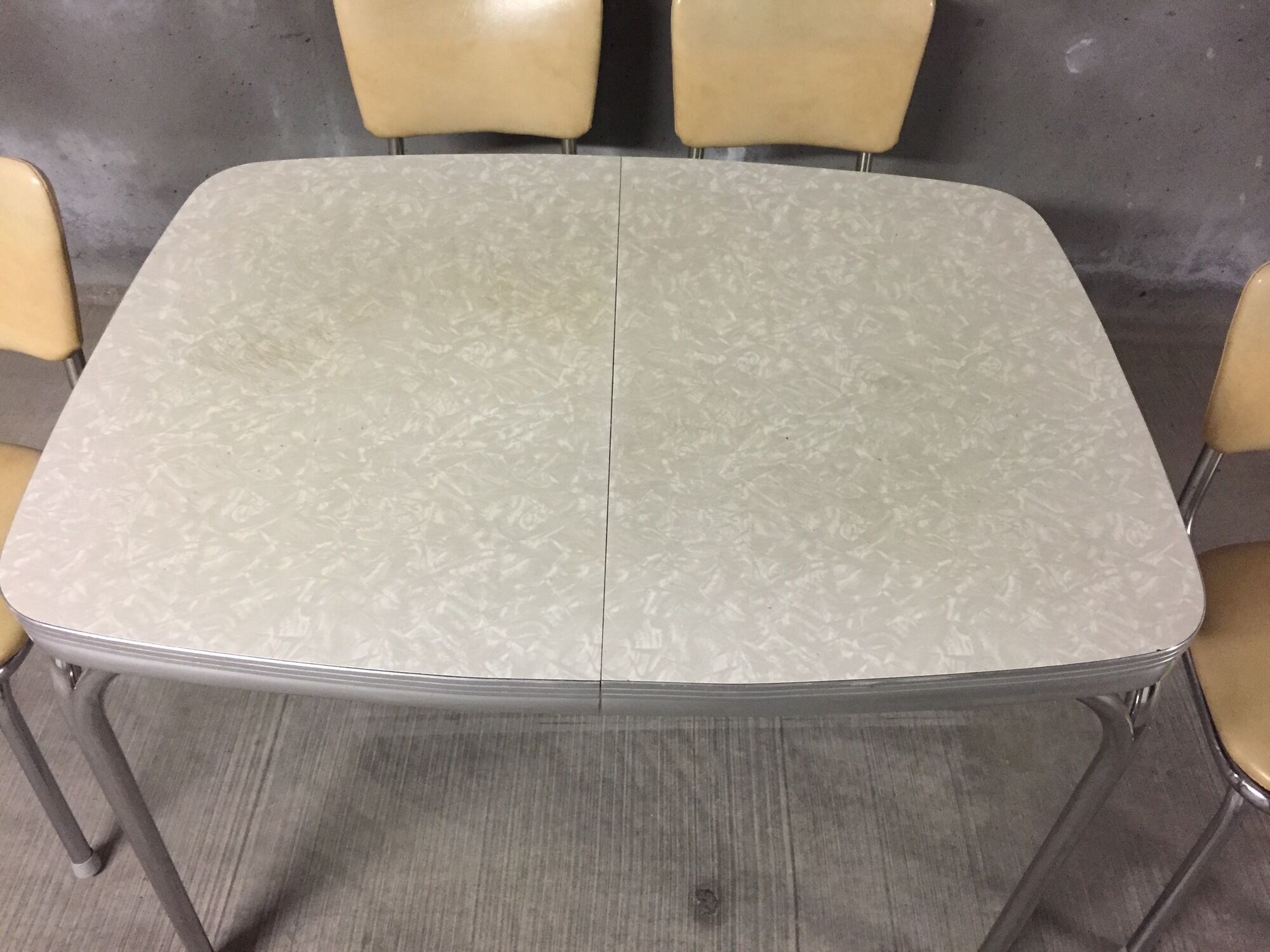 Table formica et chaises par American Fixture, 1950