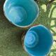 Paire de cache-pots en barbotine