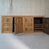 Brutalist buffet
