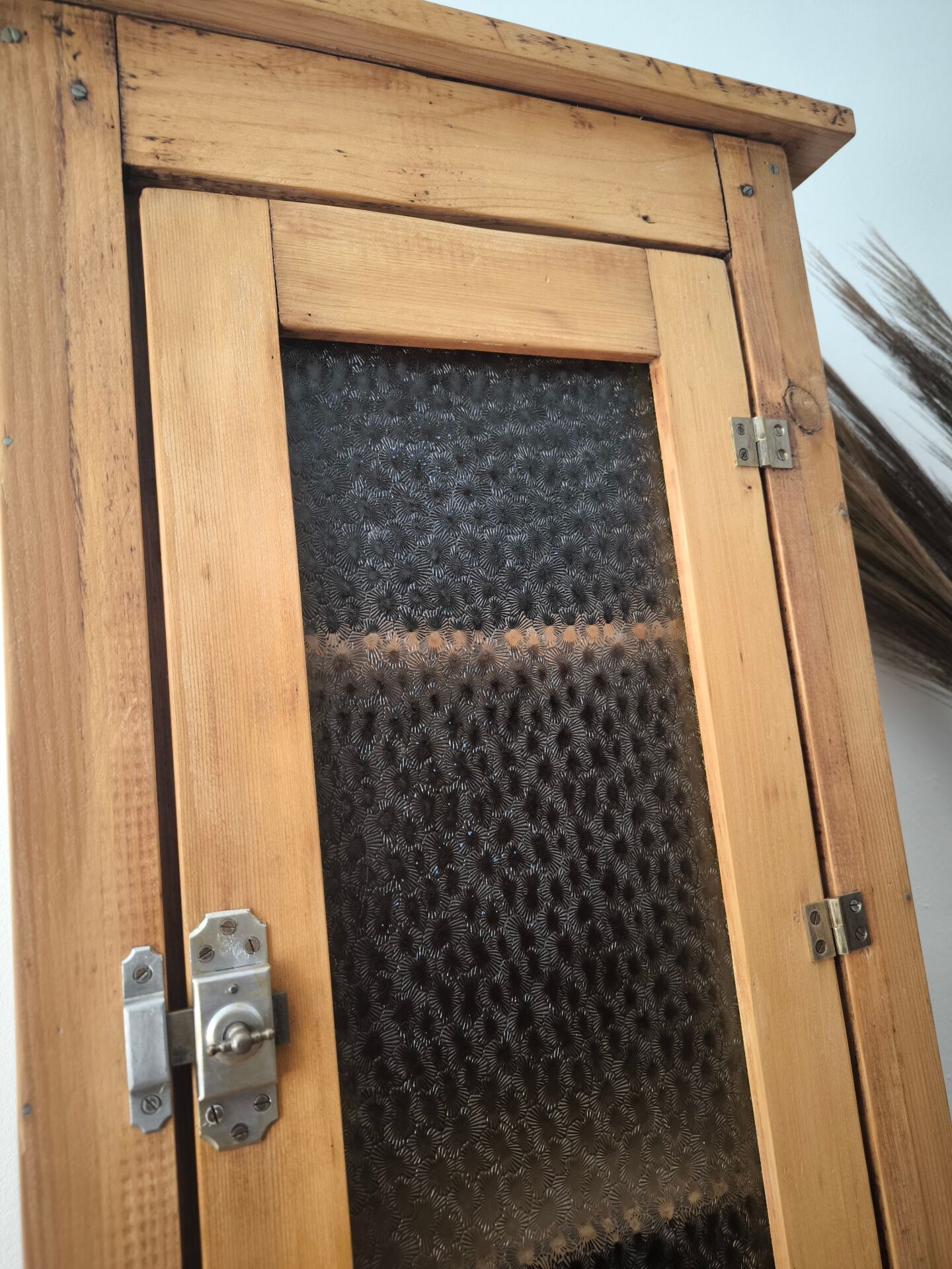 Antique pine and hammered glass confiturier - Renovated