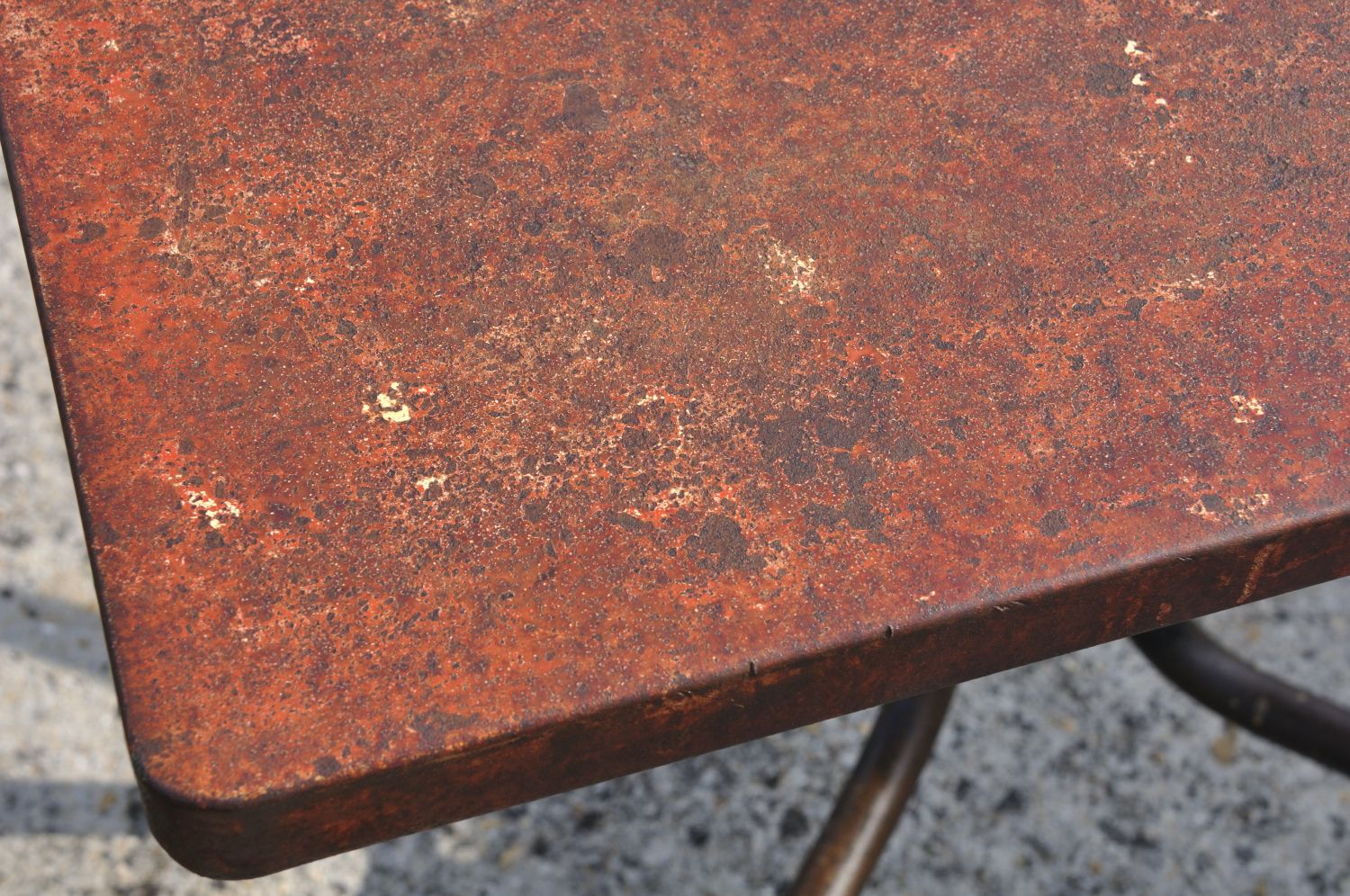 Bistro table old tolix garden 50 60