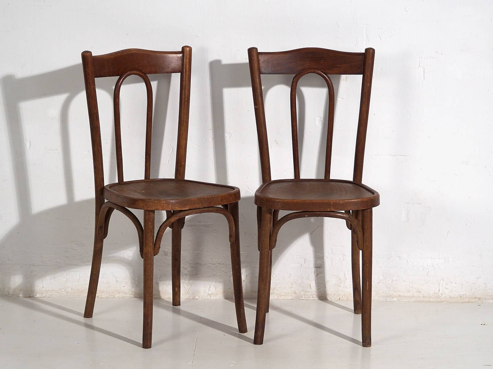 Antique dining chairs (c. 1920). Set of 6, no. 2