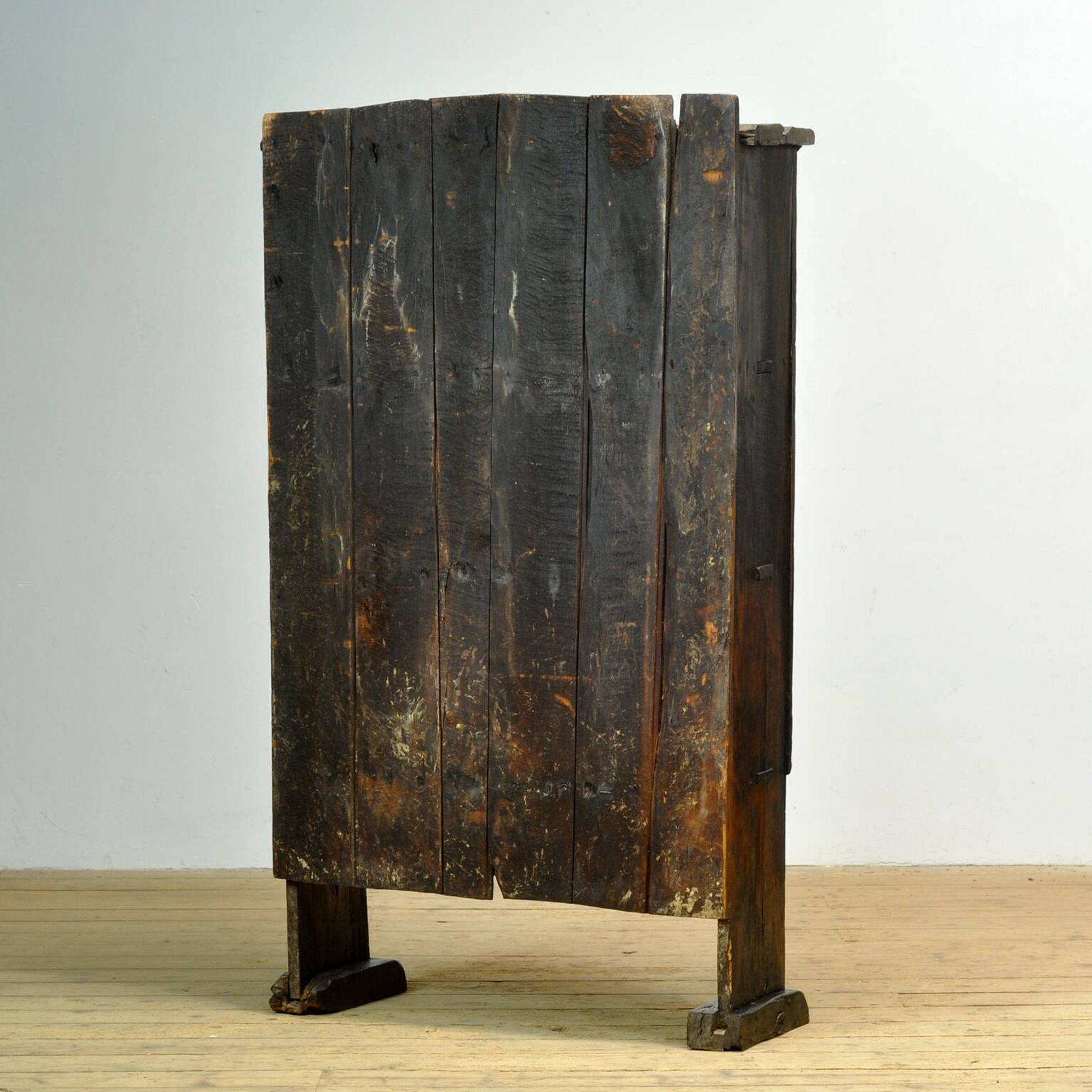 Cabinet en chêne espagnol, vers 1800