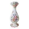 Vase vintage en porcelaine blanche à décor floral coloré