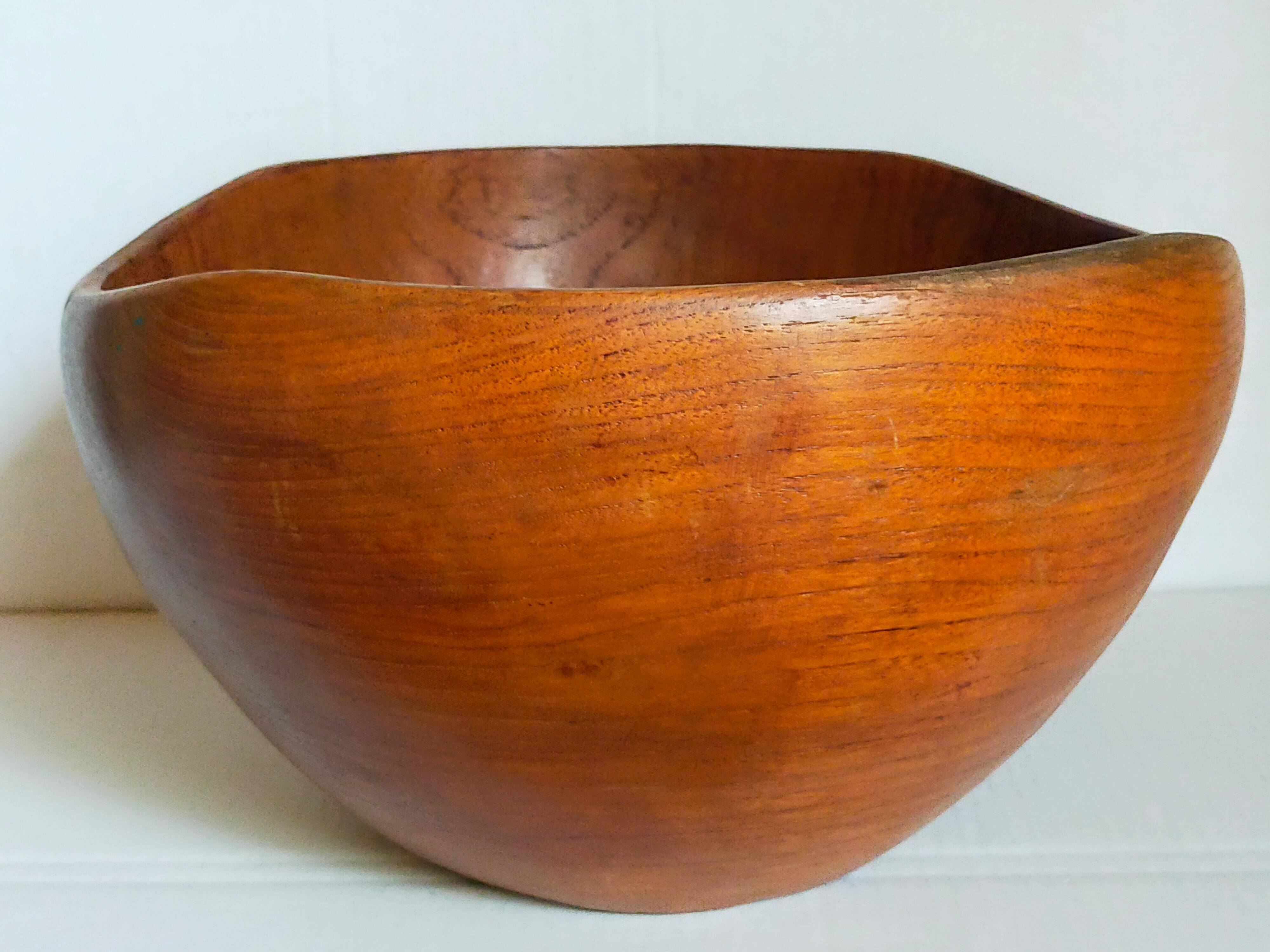 Solid wood cut bowl XXL freeform