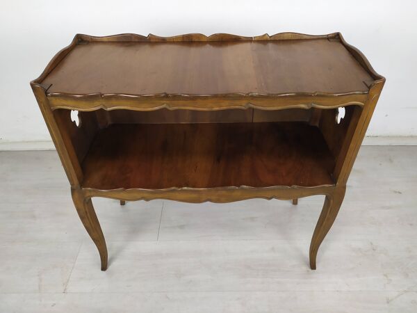 Bibus style Louis XV