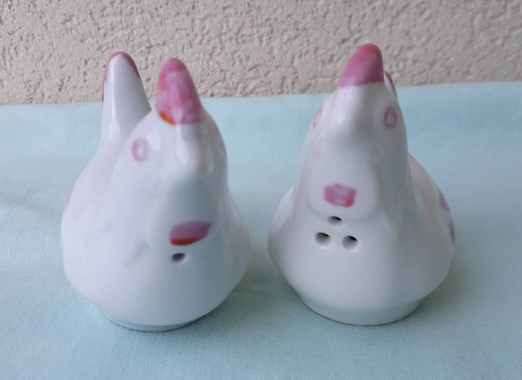 Egg holder or egg display