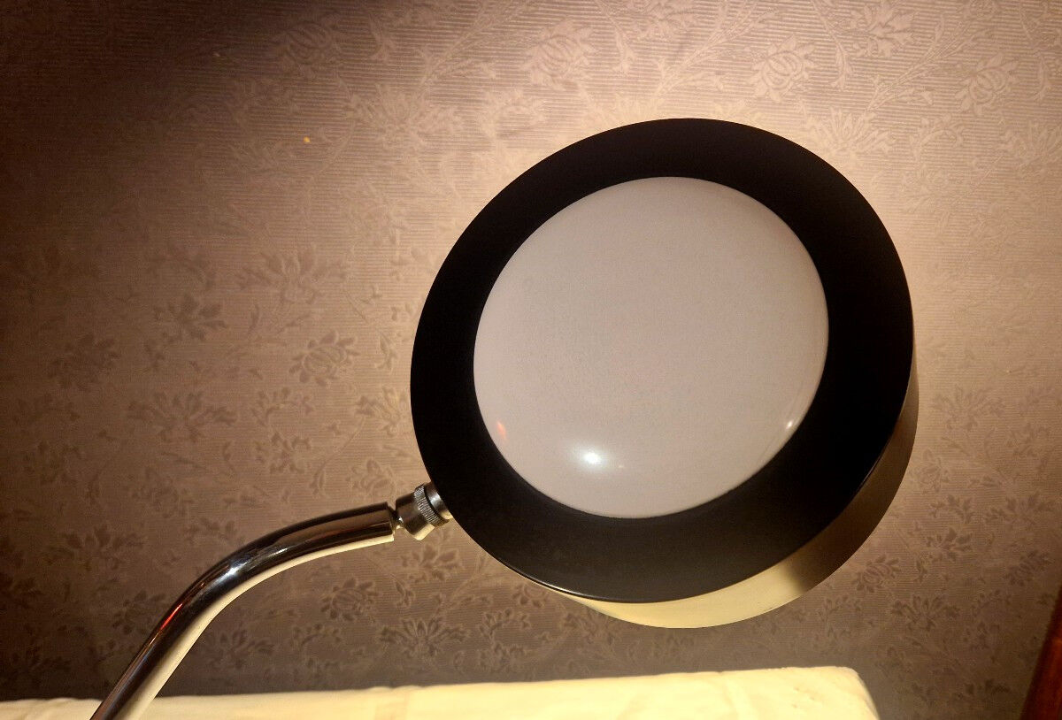 Maison Jumo model 900 desk lamp, circa 1960-70.