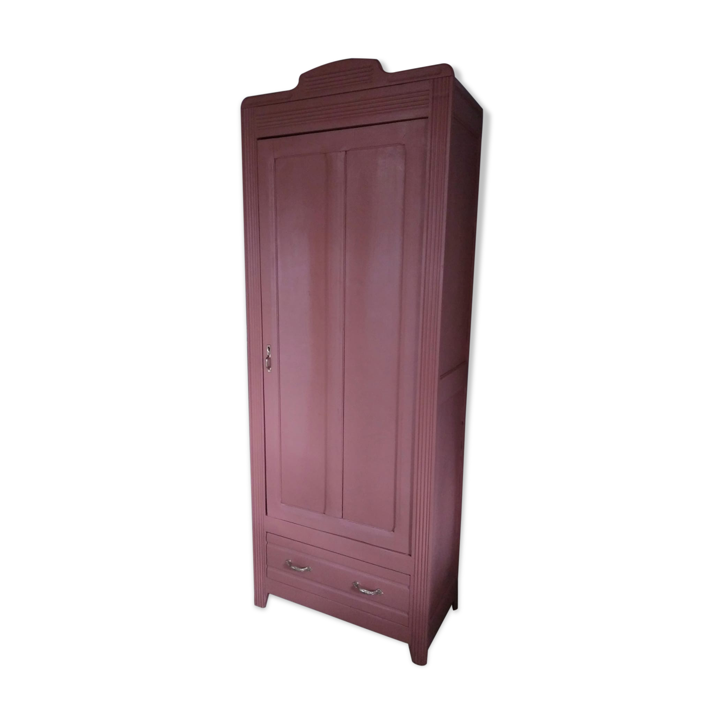 Parisian terracotta wardrobe
