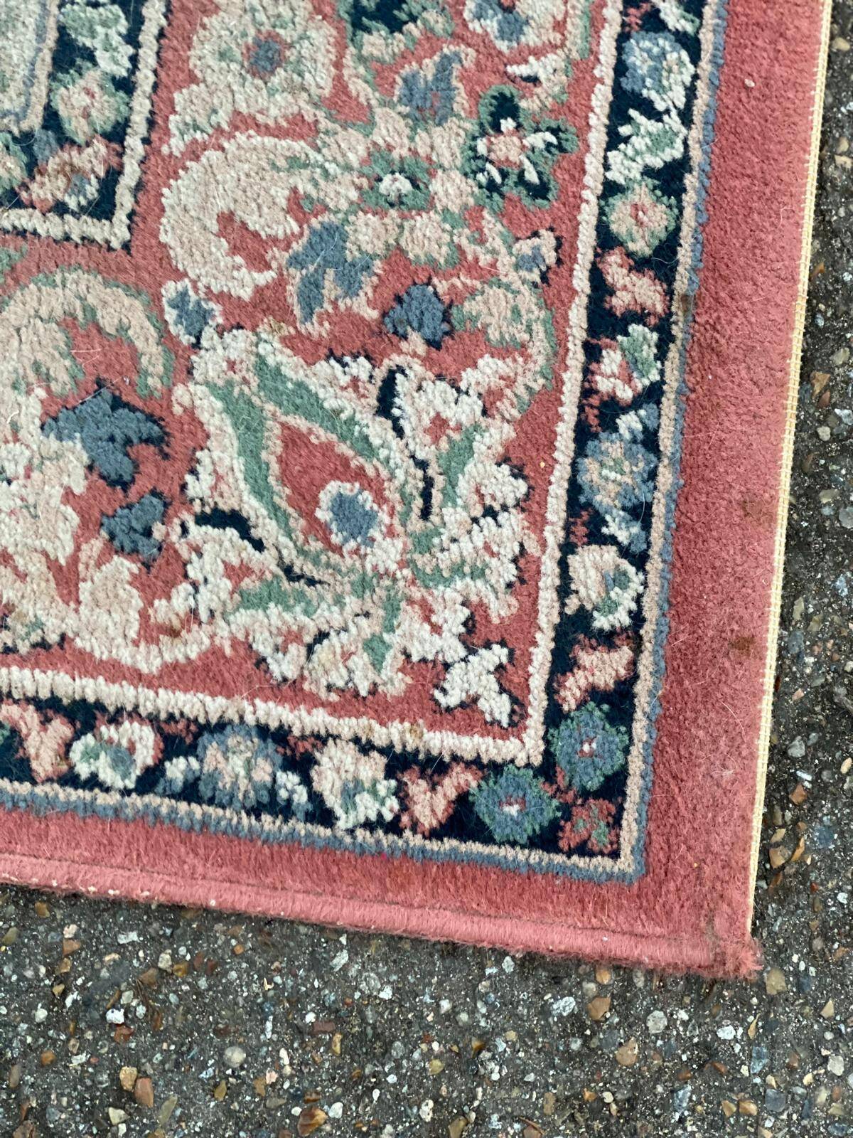 Red Persian wool oriental rug 200x300