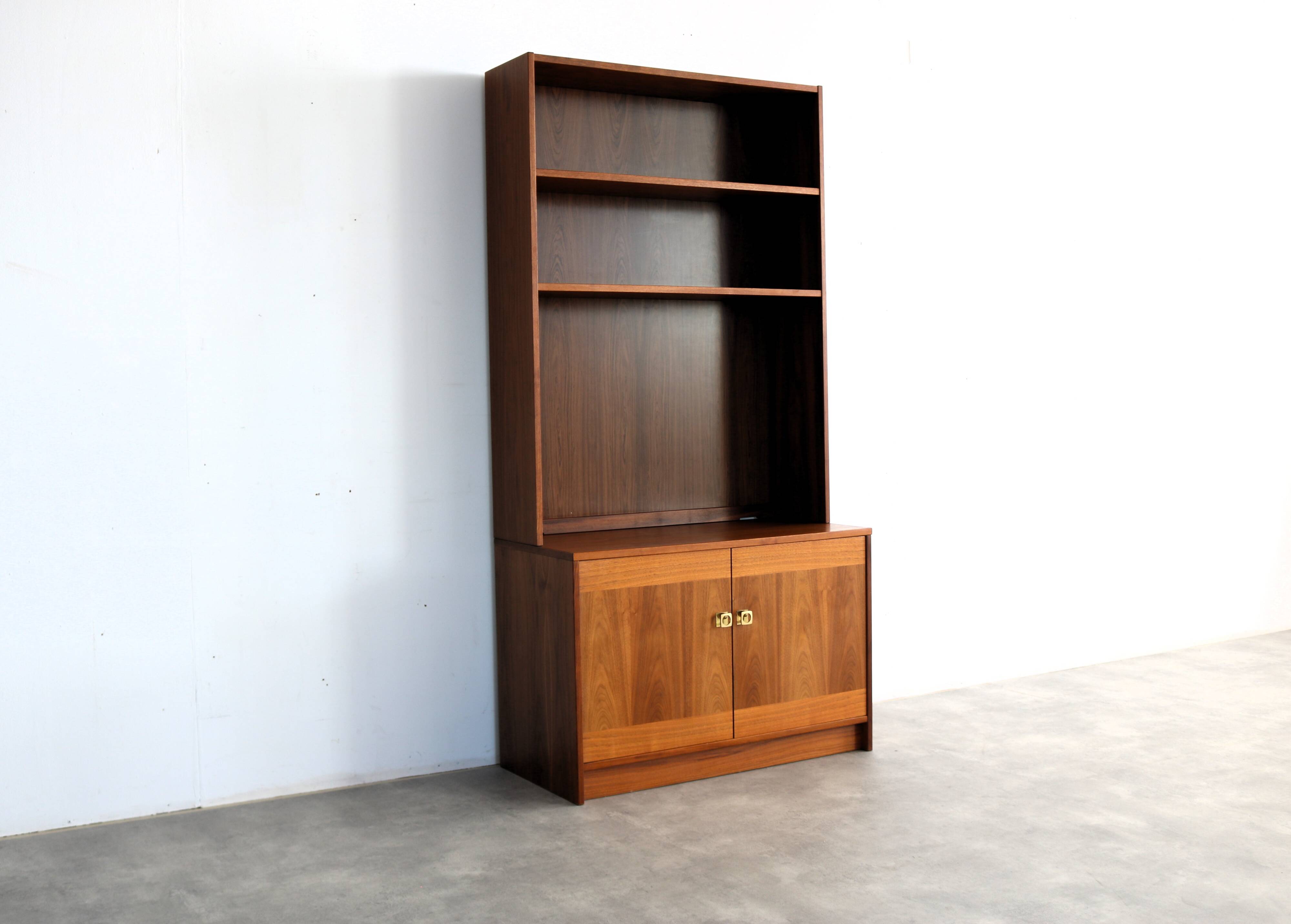 vintage wall cupboard | wall unit | 60s | Sweden | Selency