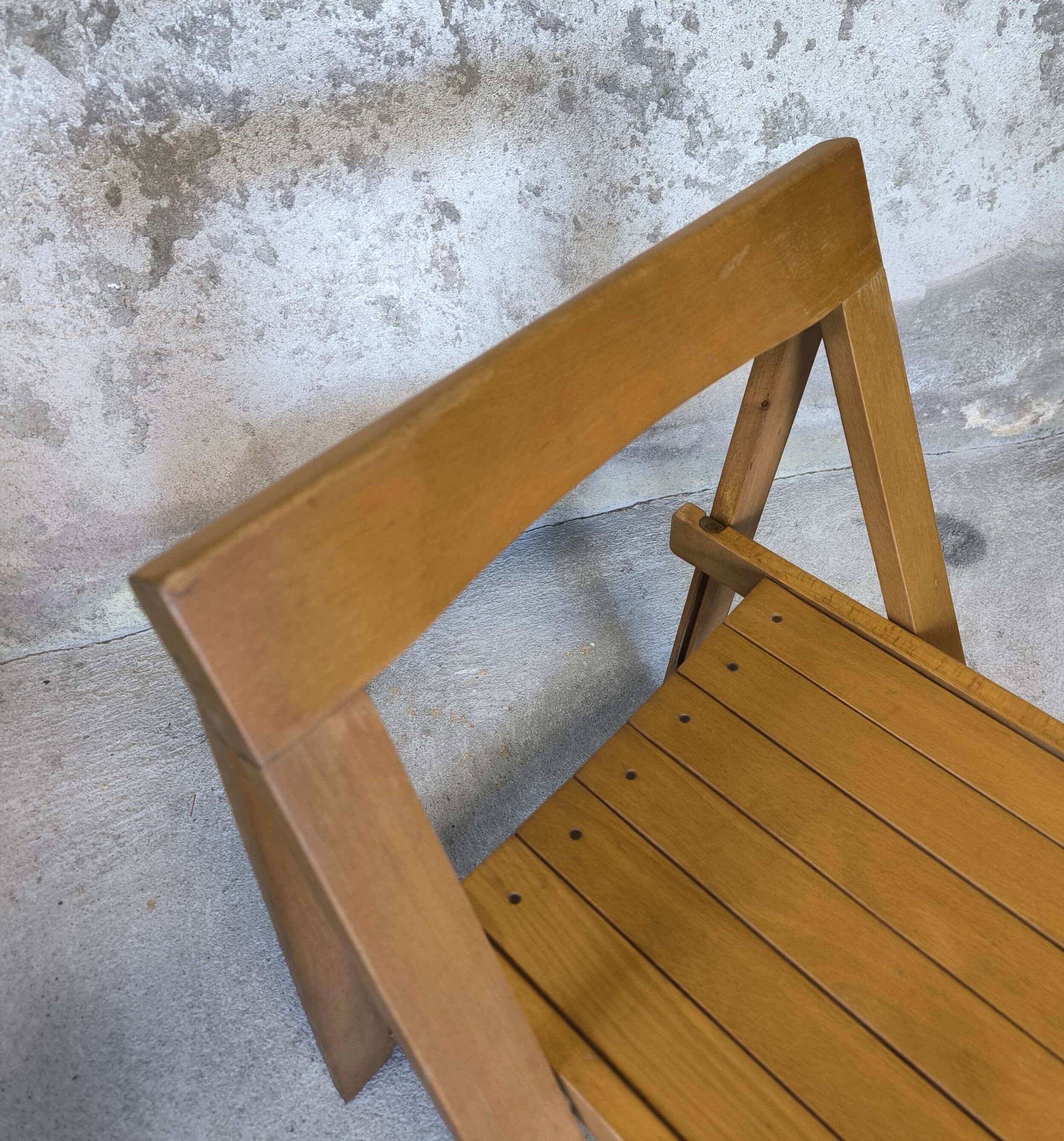 Vintage folding chair in wood by Aldo Jacober