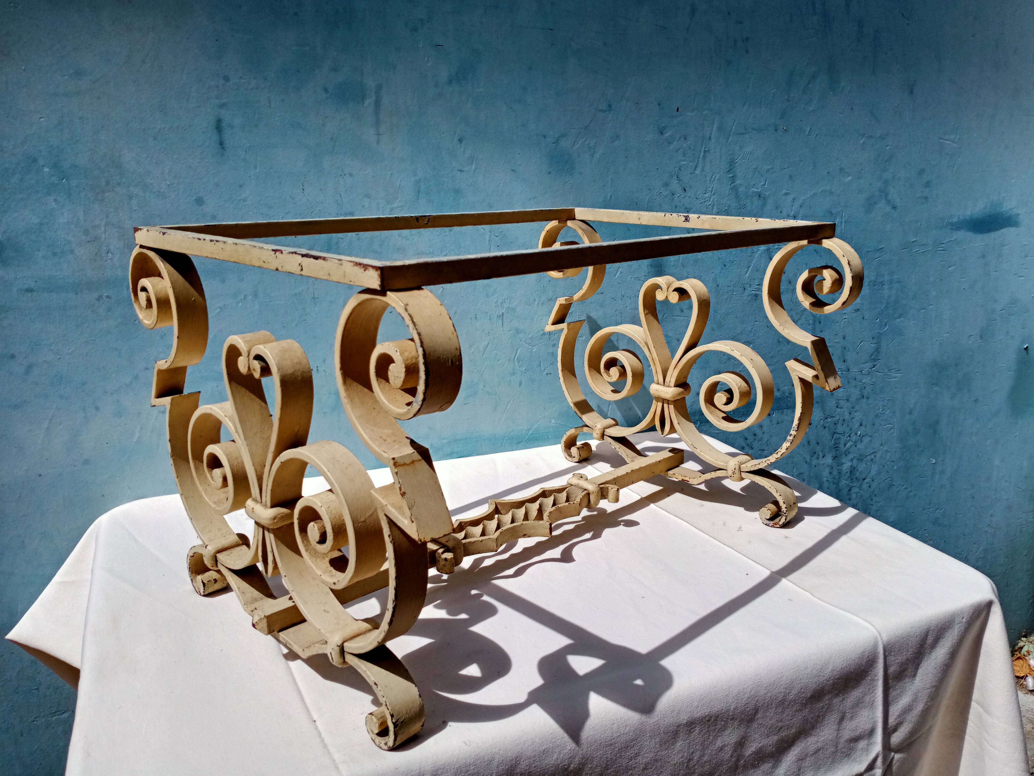 Iron coffee table forge 40 art deco