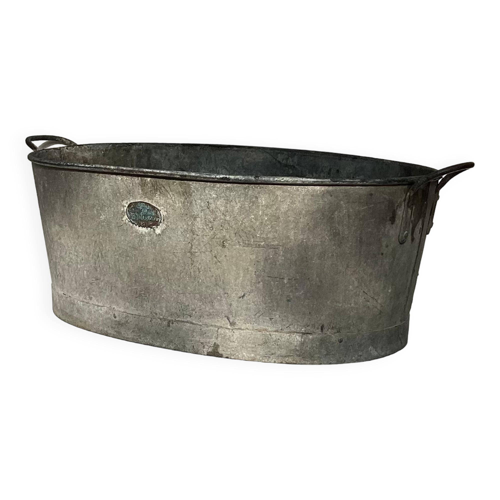 Old oval galvanized zinc basin dimension: height -23.5 cm - width -70cm - depth -39