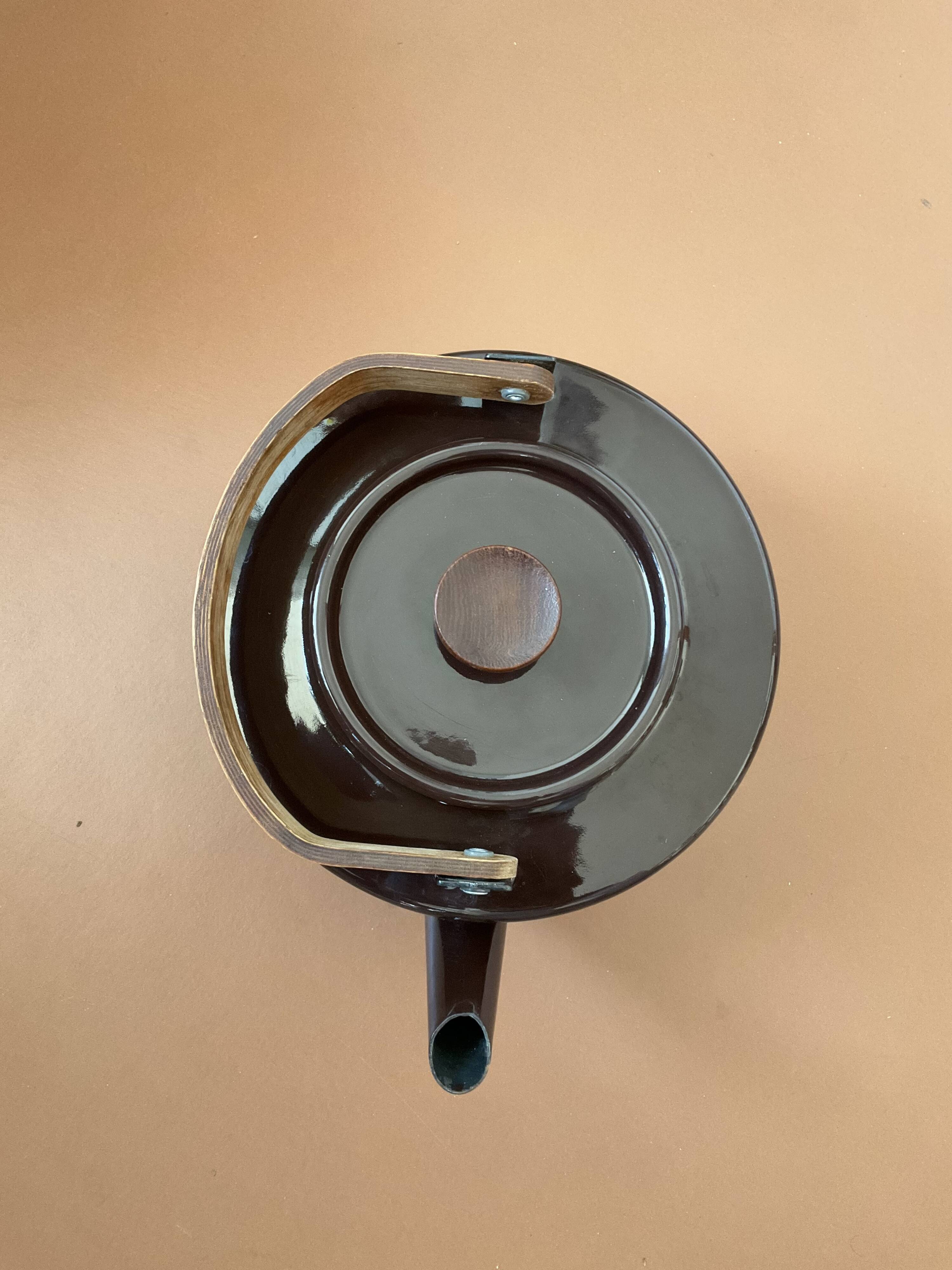 Vintage Copco enamelled kettle