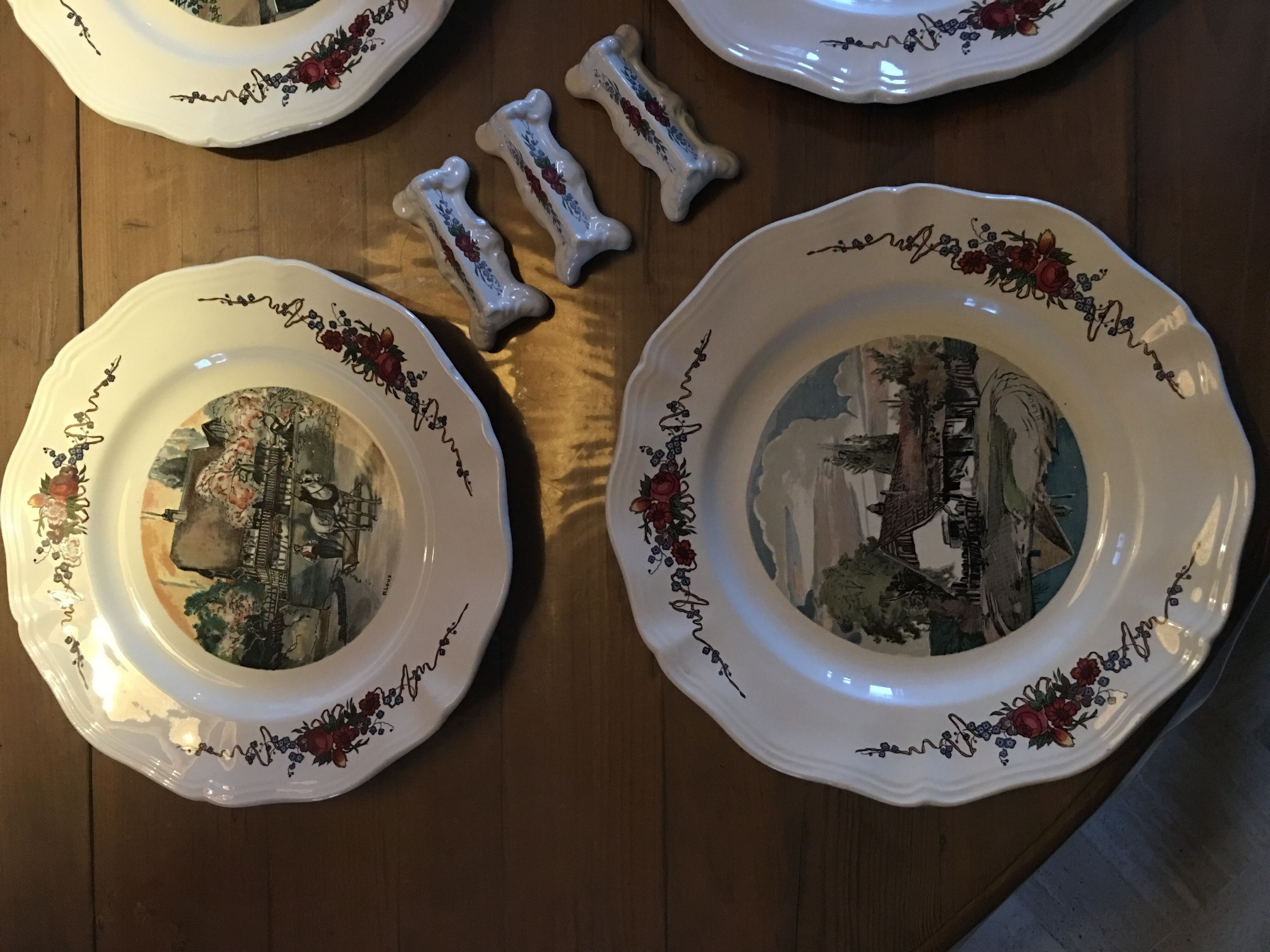 Ensemble de 6 assiettes plates & 6 portes couteaux Obernai