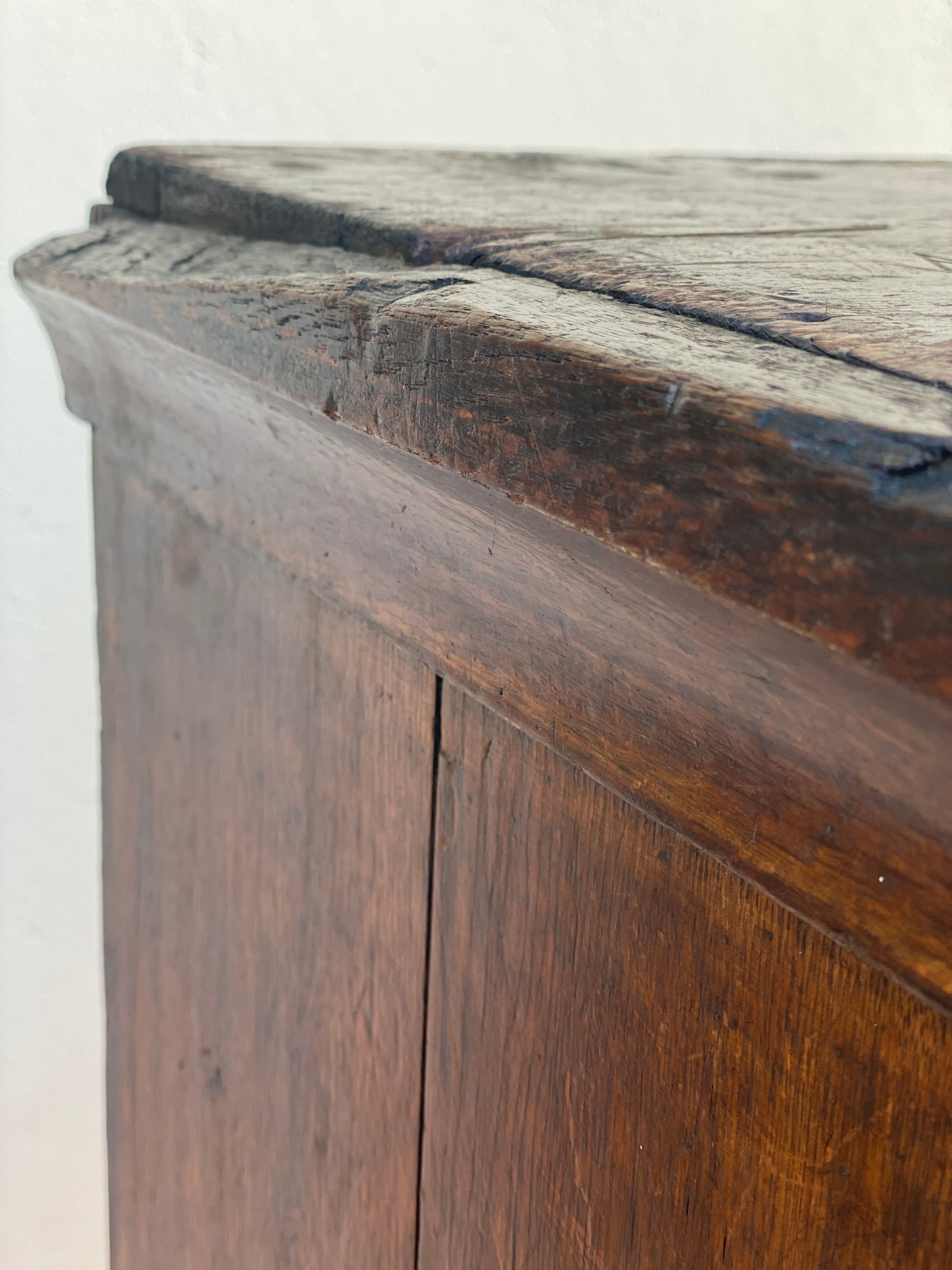 Biedermeier style oak wood cabinet