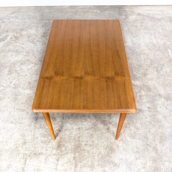 Table dining expandable teak of the 1960s