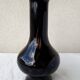 Vase en verre moucheté