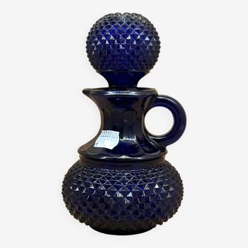 Blue oil/dressing pot