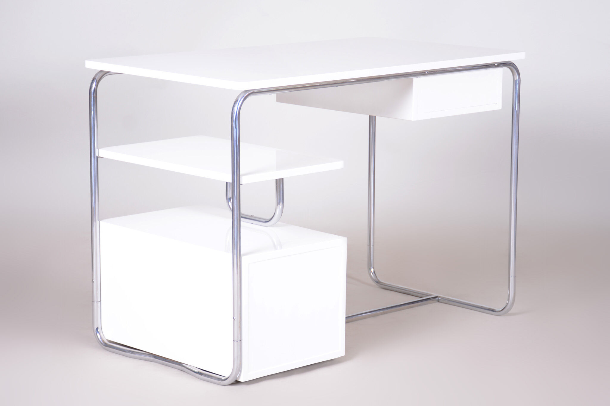 White Bauhaus writing desk made in 1930s Germany - Restored