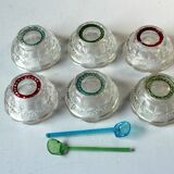 6 salerons anciens en verre et 2 cuillères en verre, années 1920