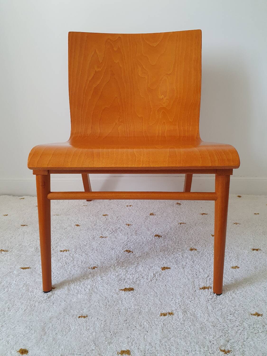 Scandinavian armchair in curved wood