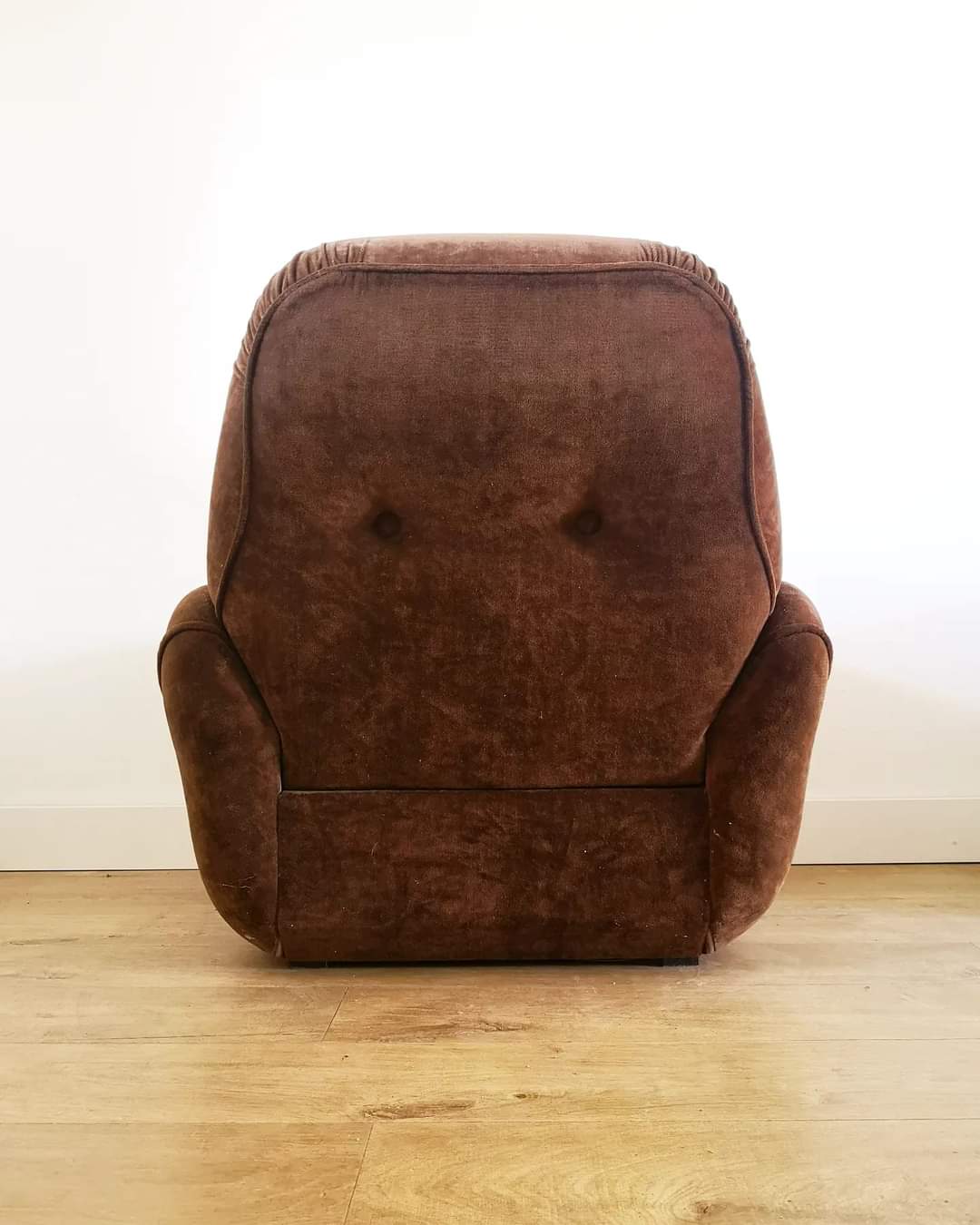 Velvet armchair from the 70s