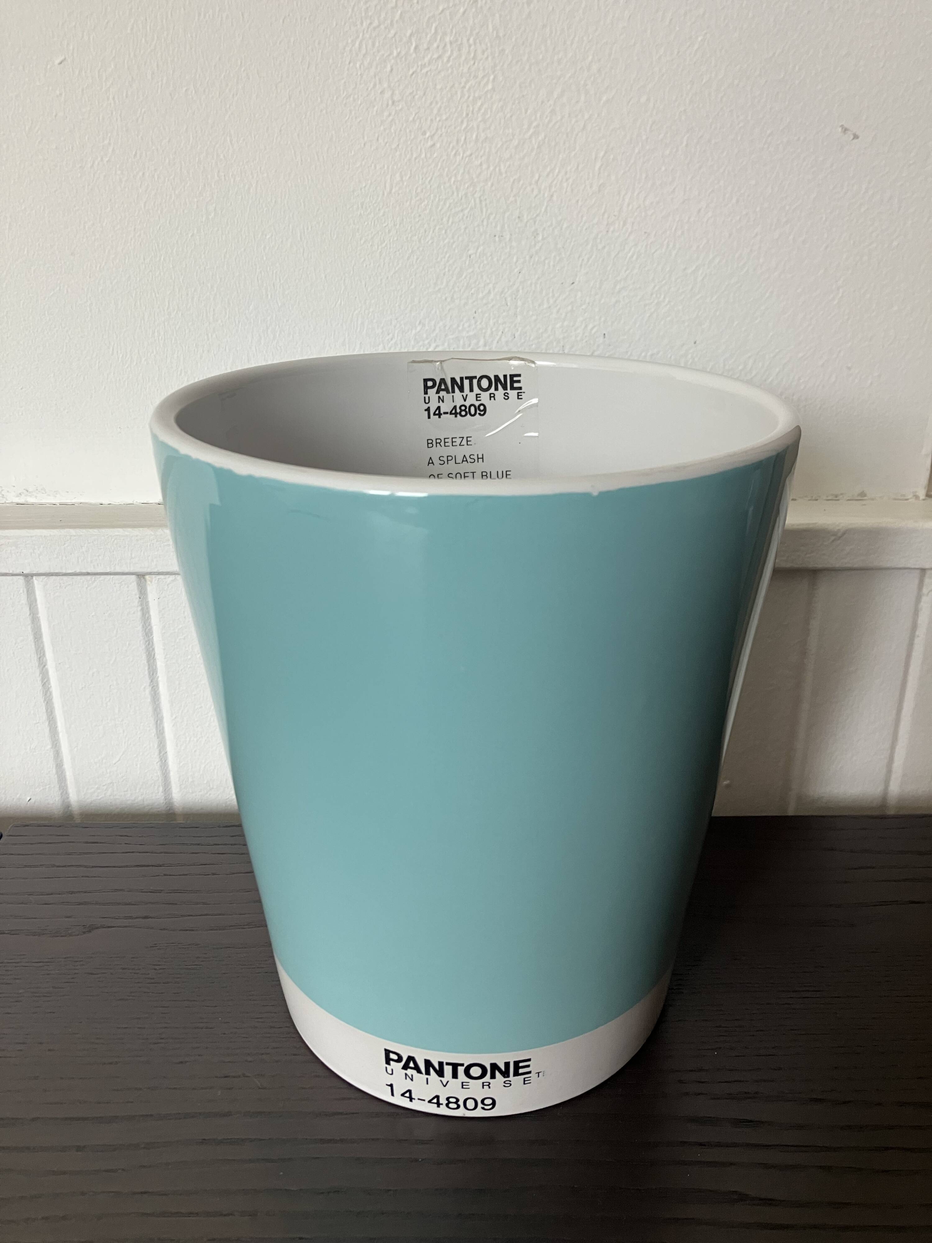 Cache pot Pantone Universe x Serax turquoise