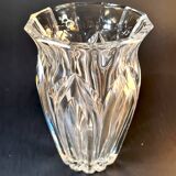 Cut crystal vase – Timeless elegance