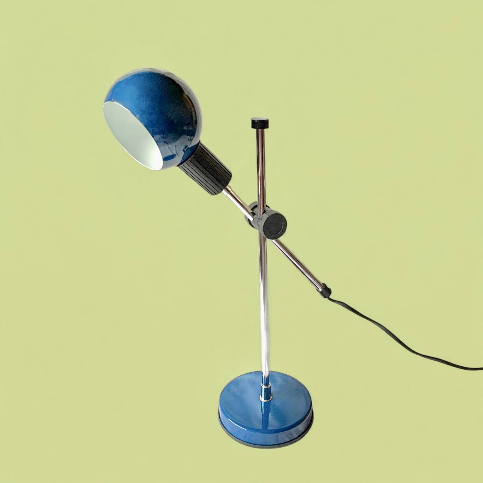 Lampe de bureau Eyeball bleue Veneta Lumi
