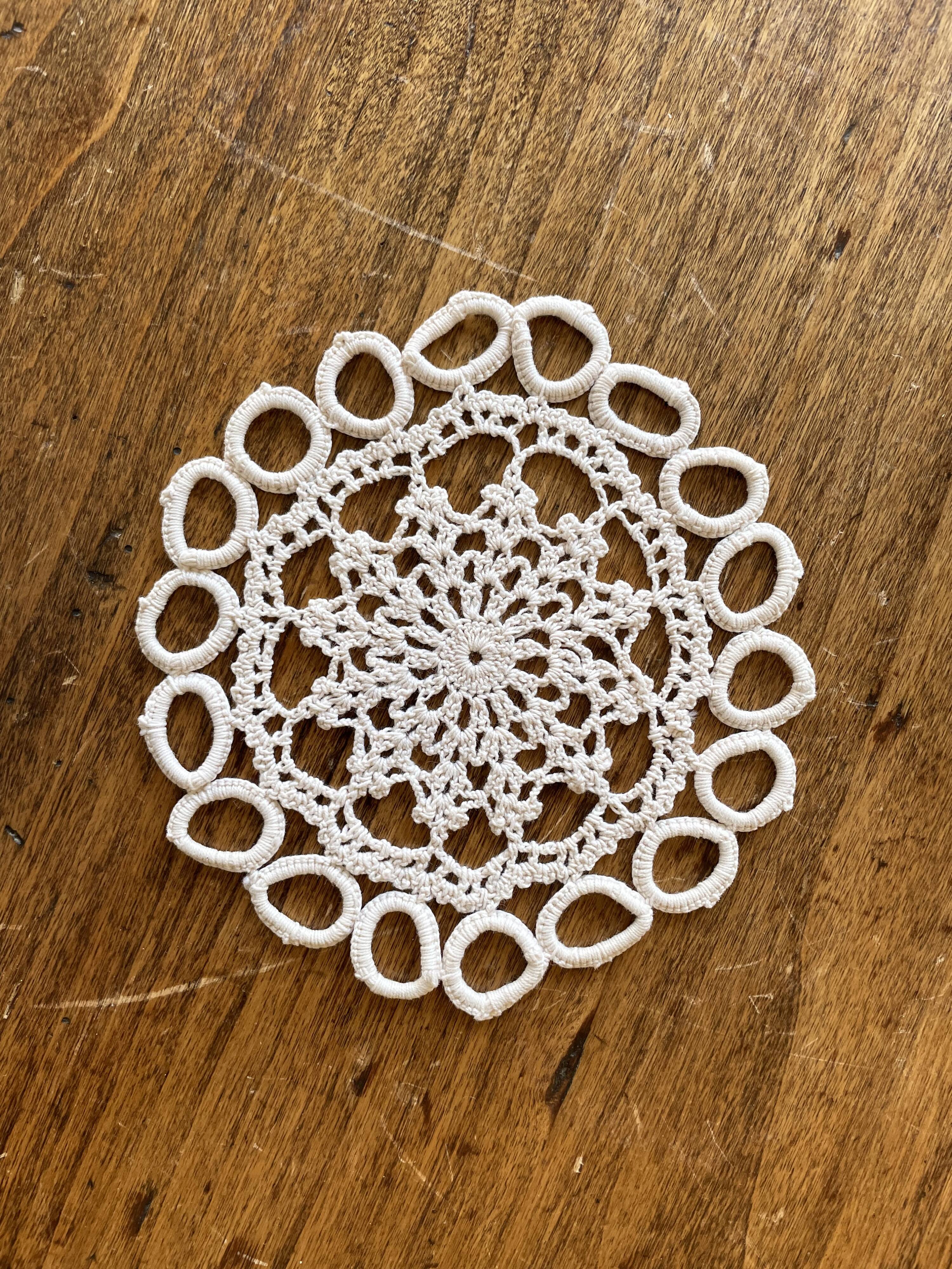 Set of 2 small placemats, crochet coasters, beige - vintage, old