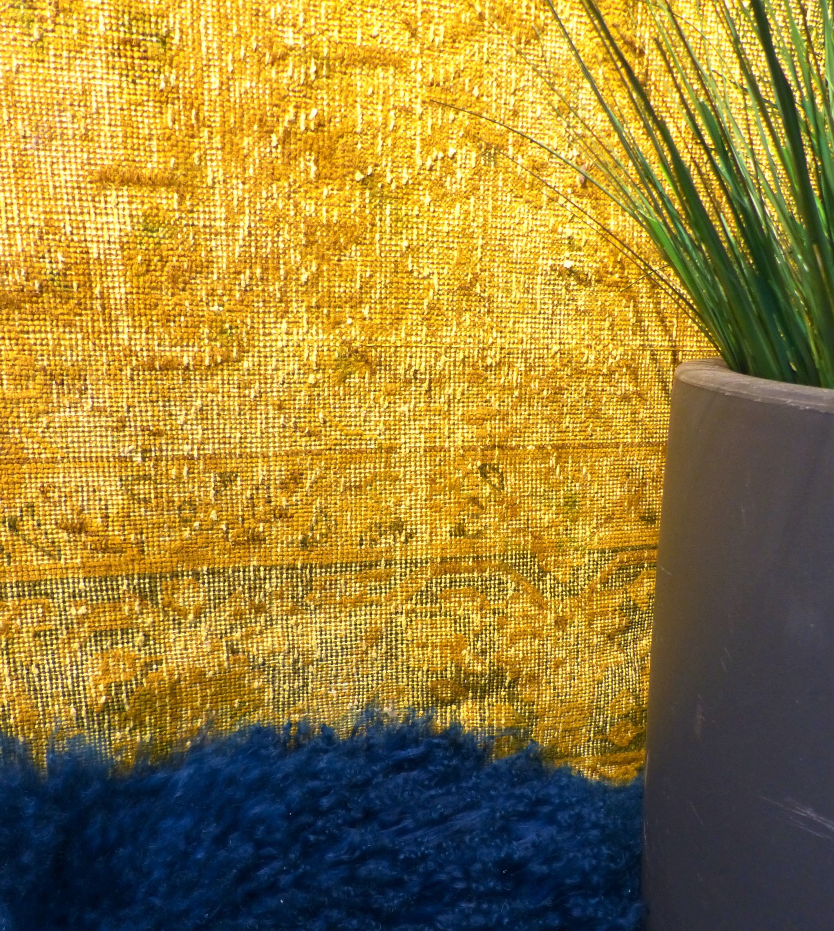 Yellow vintage carpet 285 x 188 cm