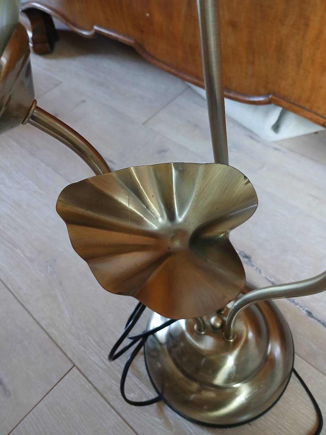 Antique Lotus Flower Lamp