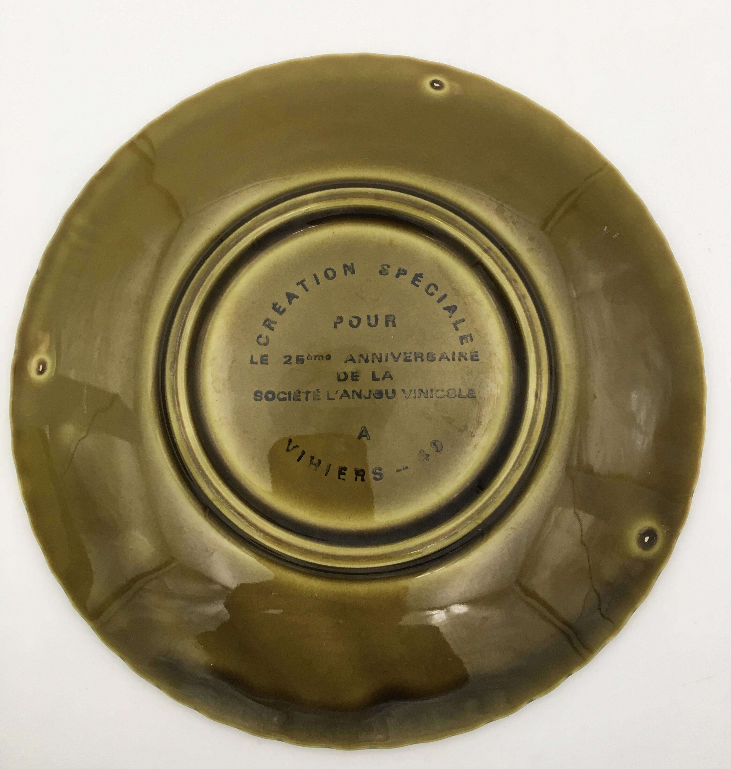 Gien earthenware plates “Châteaux de la Loire” – 1970s
