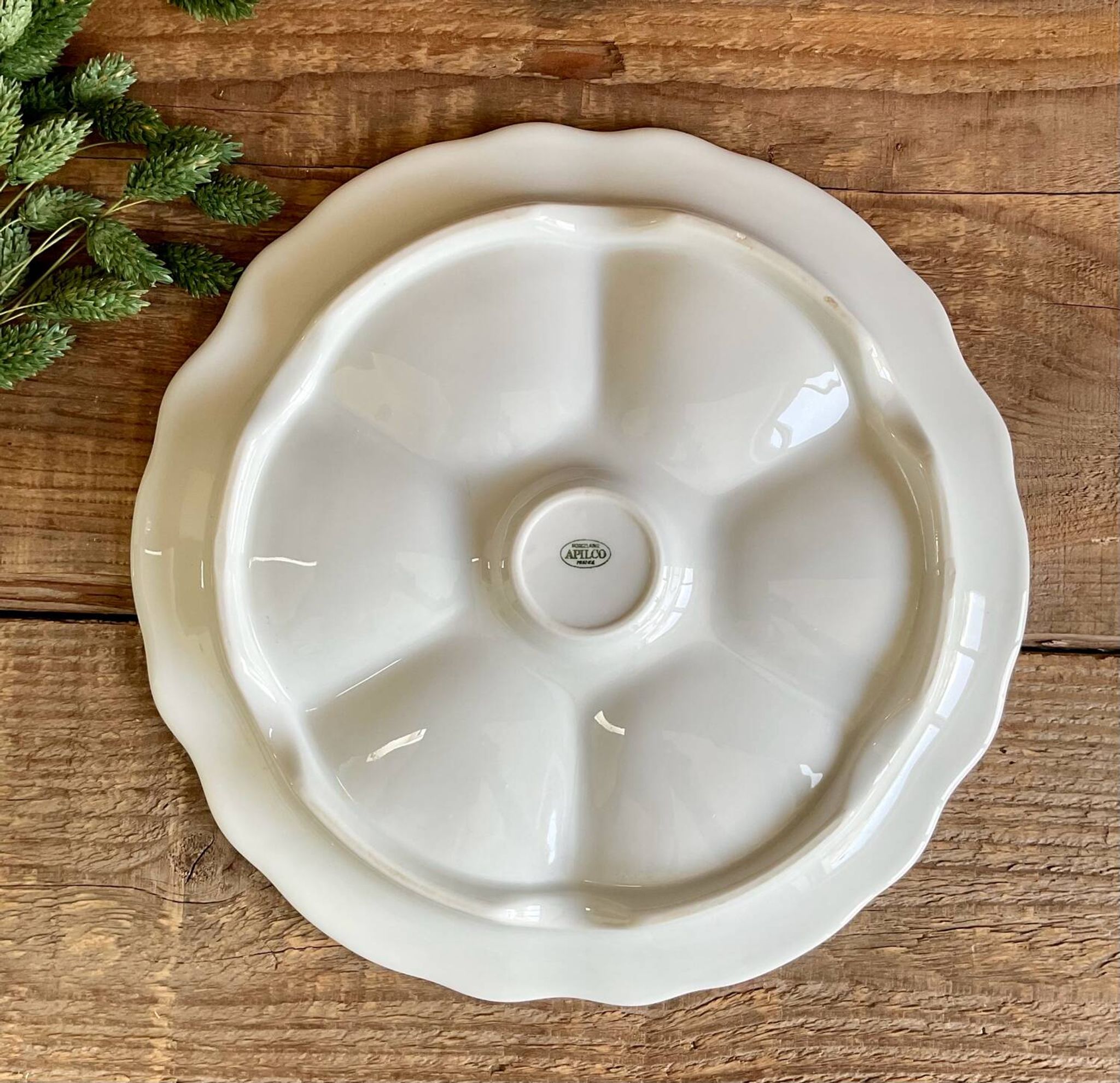 2 assiettes à huîtres porcelaine  Apilco France